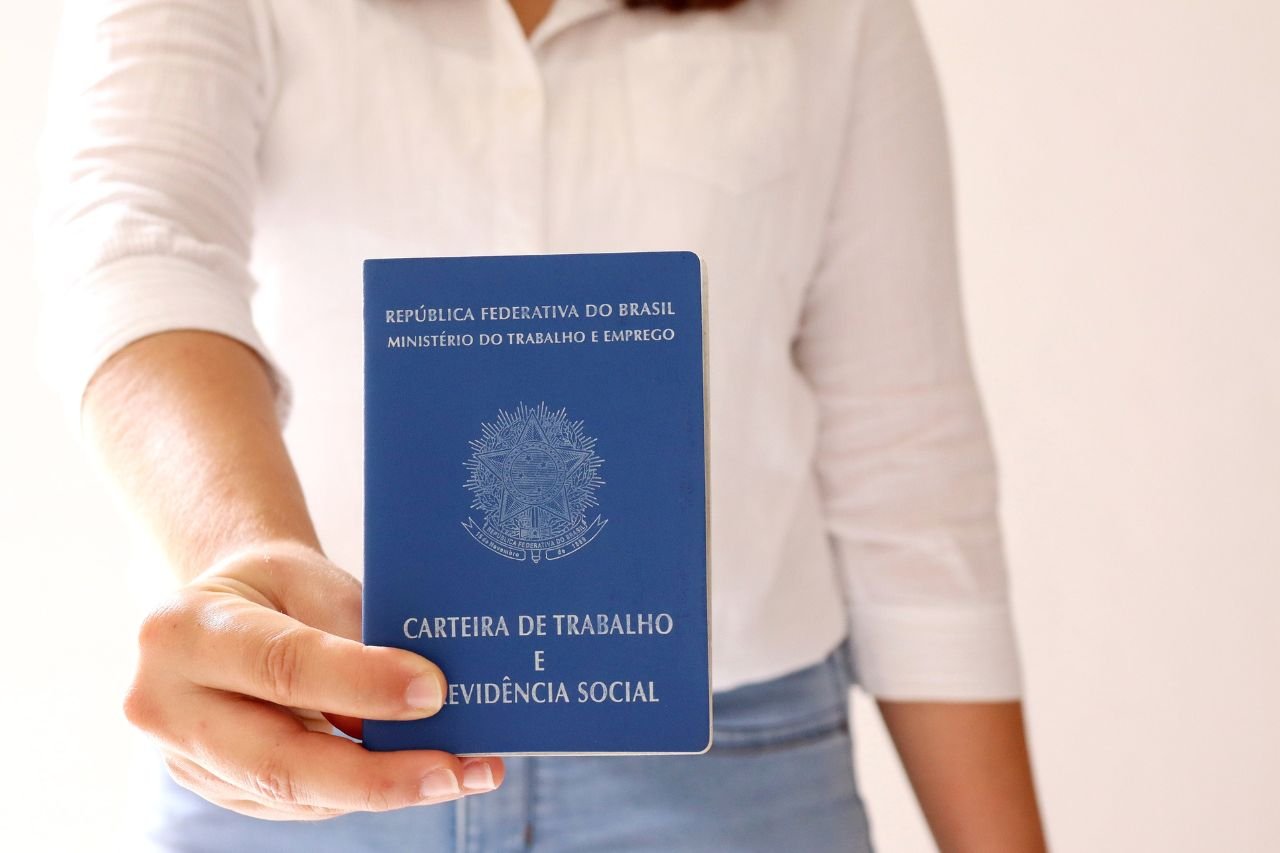 Trabalha Sem Carteira Assinada? Conheça Seus Direitos…